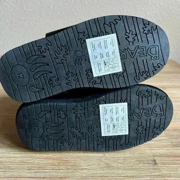 Bearpaw Winter Boots Rosaline Toddler Size 12 Black Suede Shearling Pull On - Picture 9 of 11